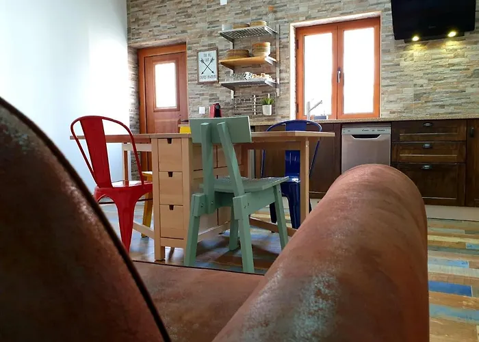 Casas Bem Haja Praca E Oliveira